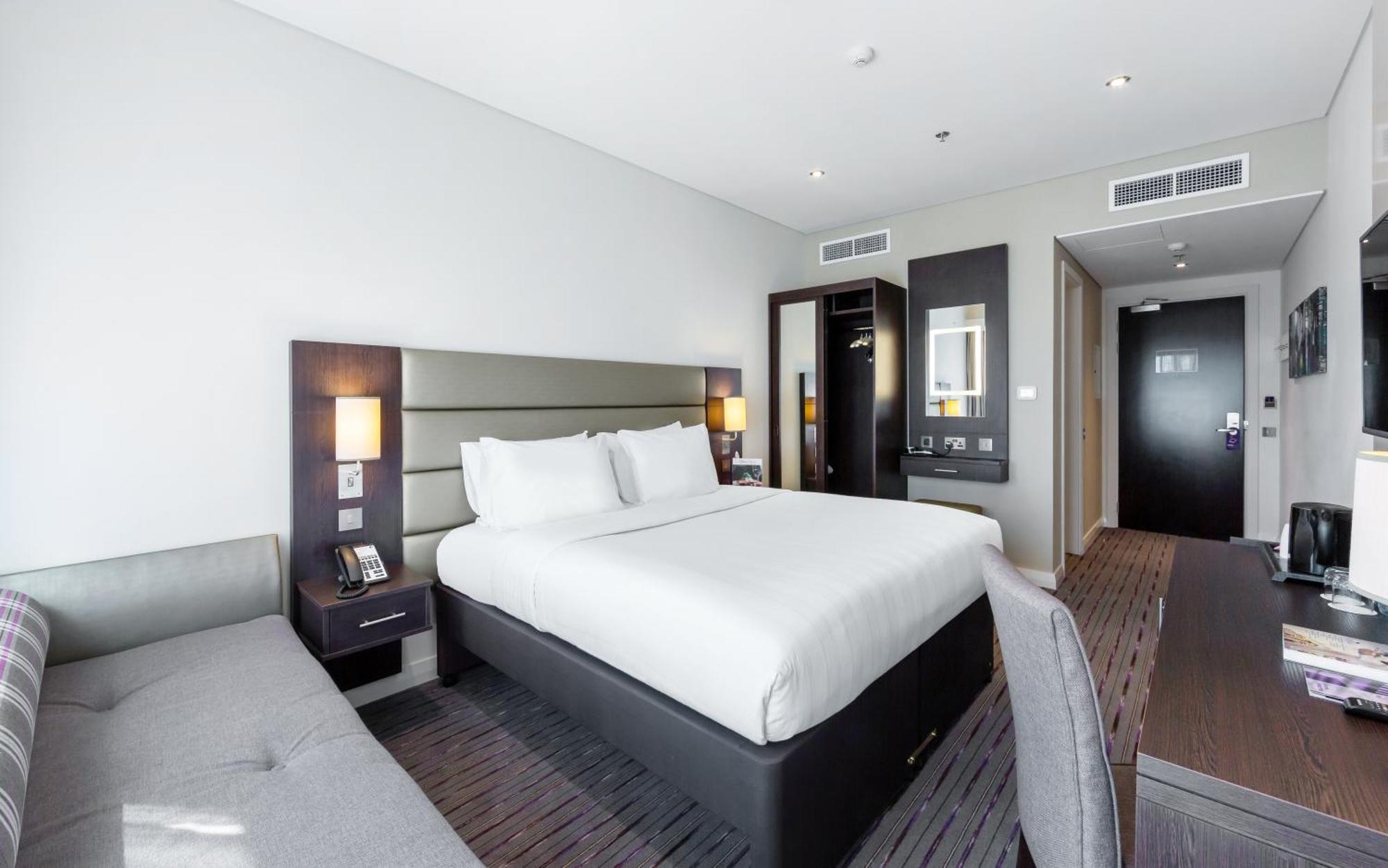 Premier Inn Doha Airport Стая снимка